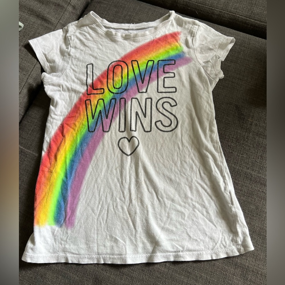 Children’s Place Love wins shirt 7/8
